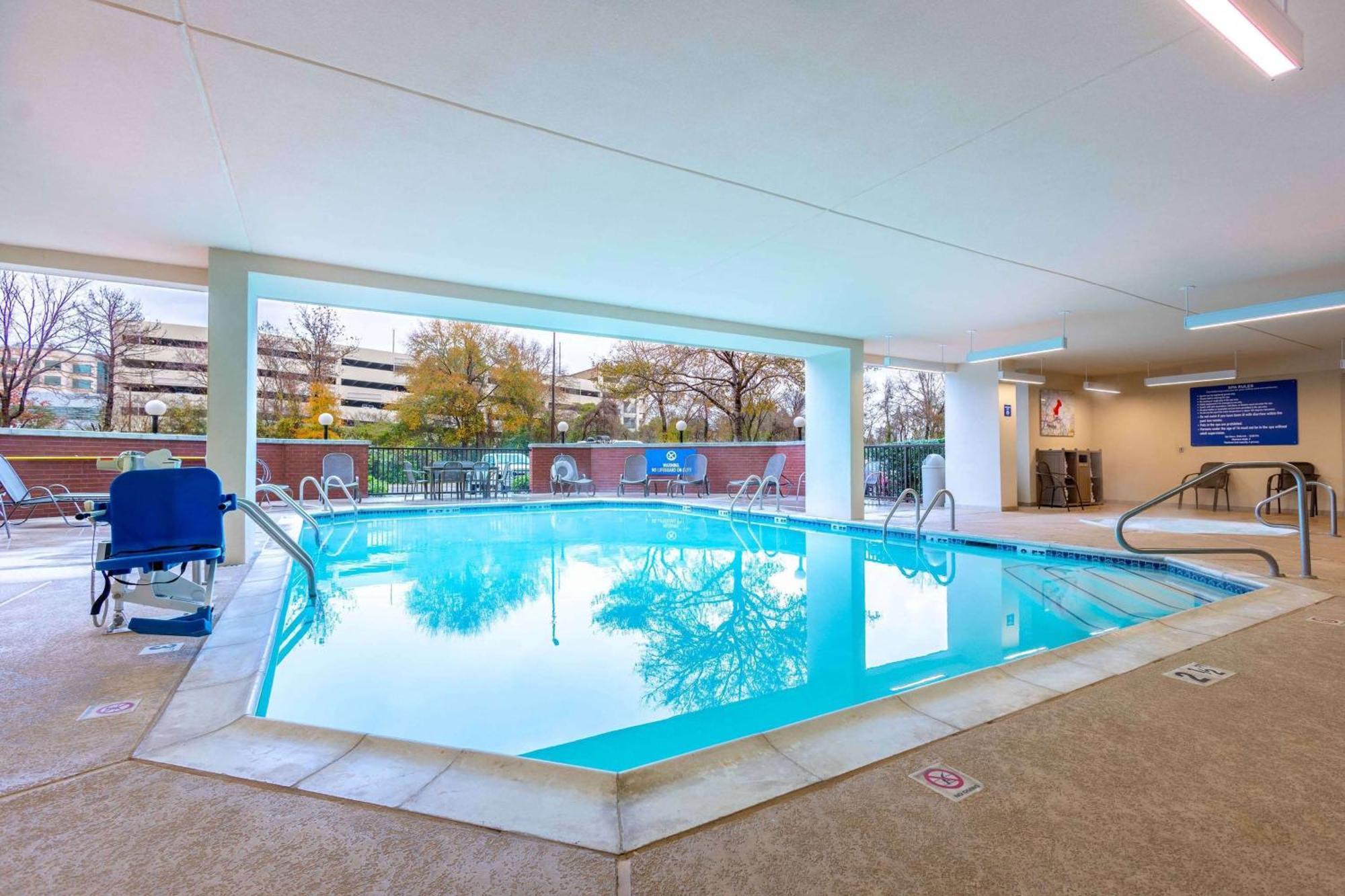Heritage Inn & Suites The Woodlands, Trademark By Wyndham Exteriér fotografie