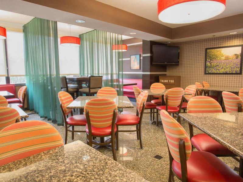 Heritage Inn & Suites The Woodlands, Trademark By Wyndham Exteriér fotografie